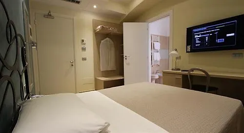 Hotel La Madonnina Milán