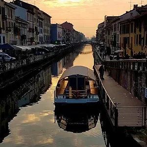 Aparthotel The Boheme Vintage Junior ---- Cozy & Quiet & Comfortable With Private Bathroom & Fully Equipped Kitchenette & Cozy Balcony - Lift To 4th Floor - Metro' -green Subway Porta Genova