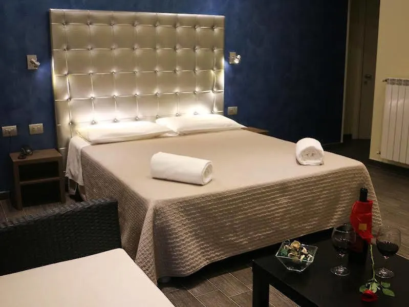 Hotel La Madonnina Milano 3*,  Italien